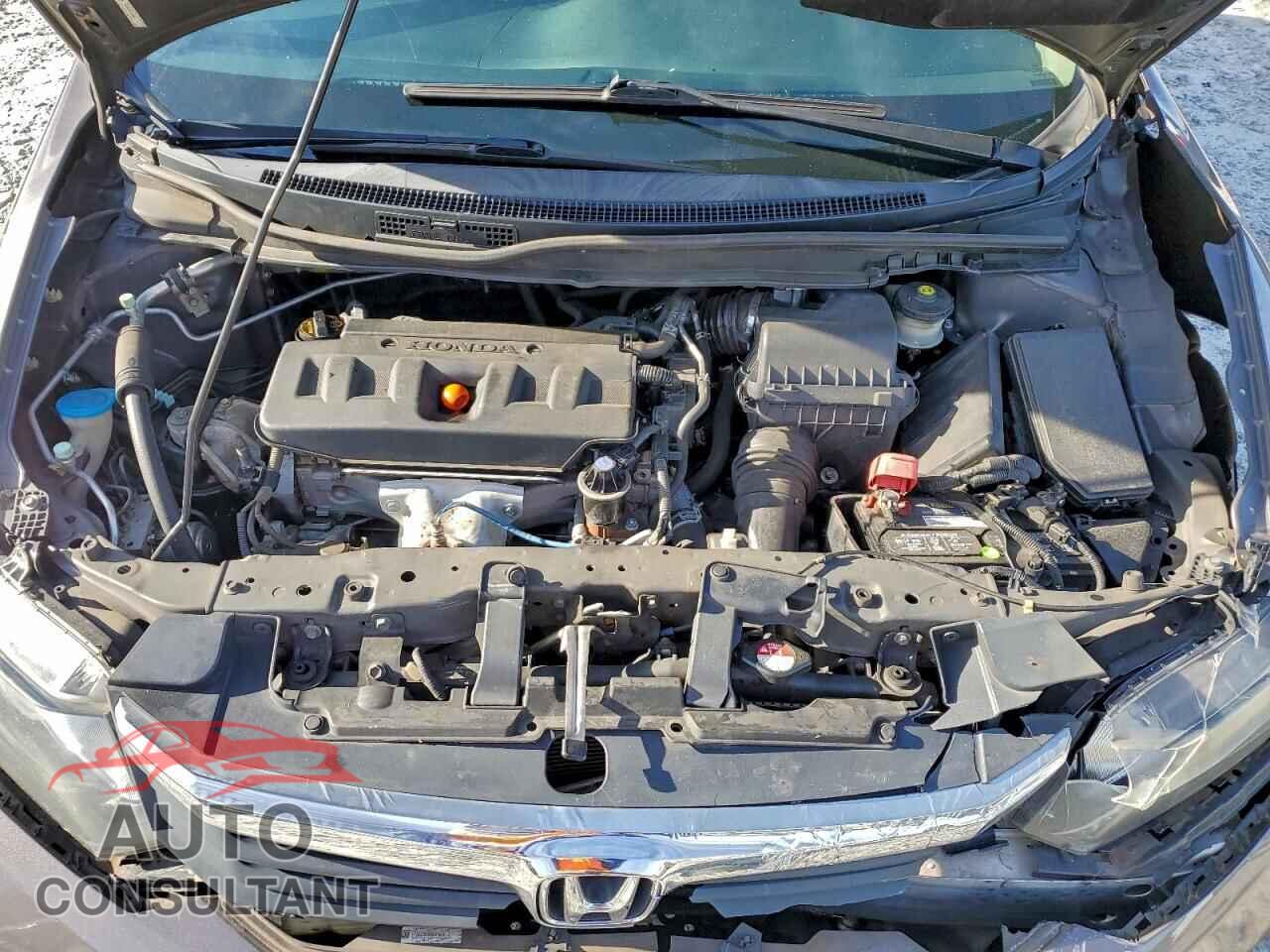 HONDA CIVIC 2012 - 2HGFB2F56CH579810
