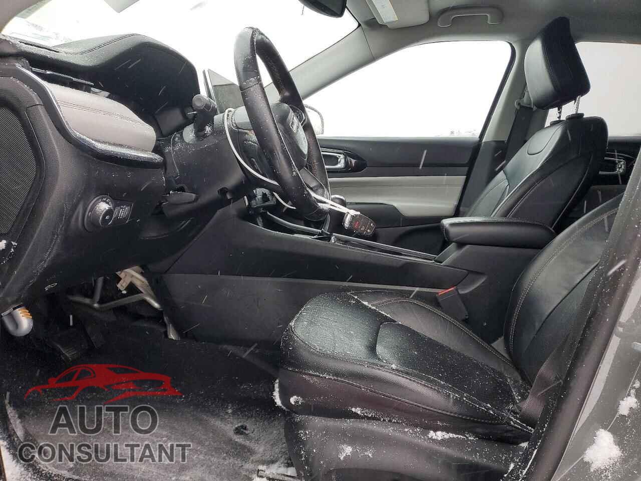 JEEP COMPASS 2022 - 3C4NJDCB6NT174138