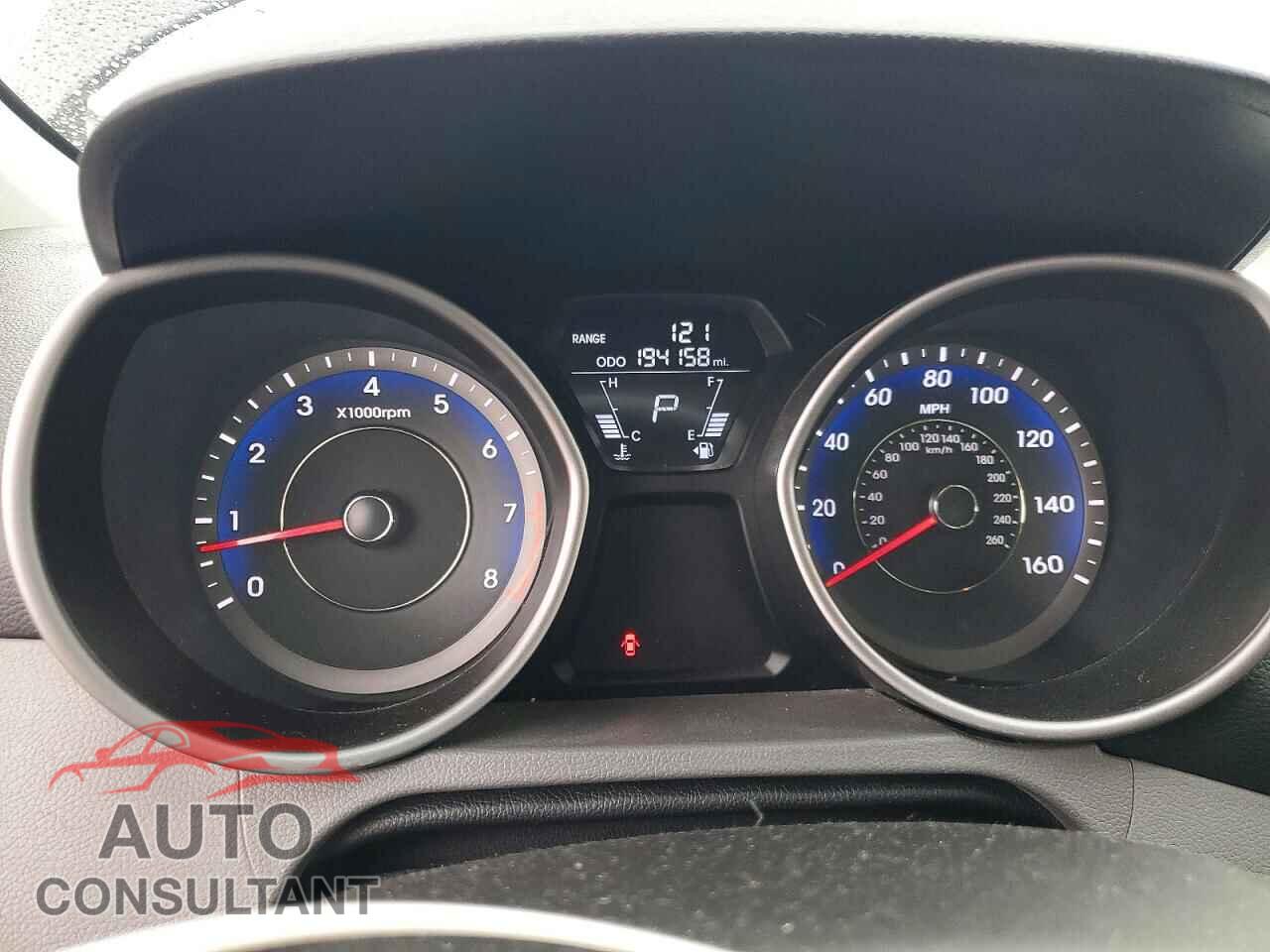 HYUNDAI ELANTRA 2013 - KMHDH4AE3DU789010
