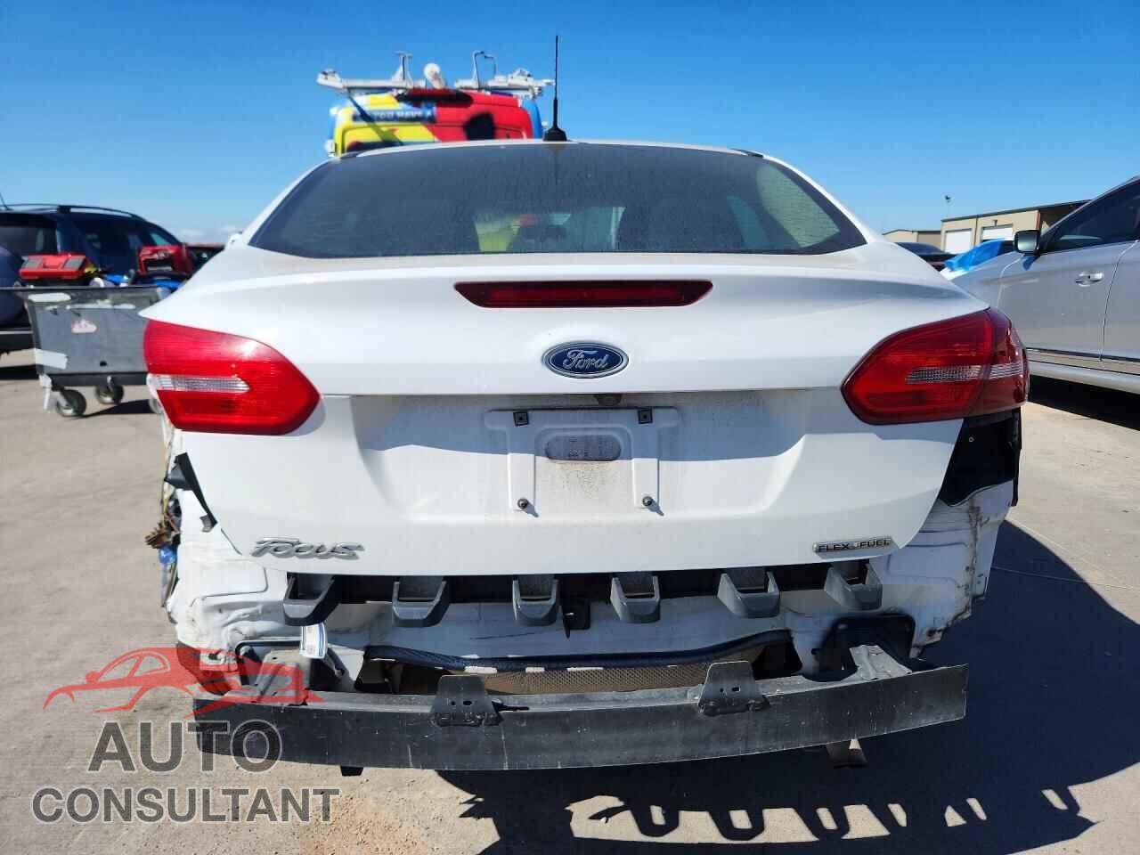 FORD FOCUS 2016 - 1FADP3E22GL281449