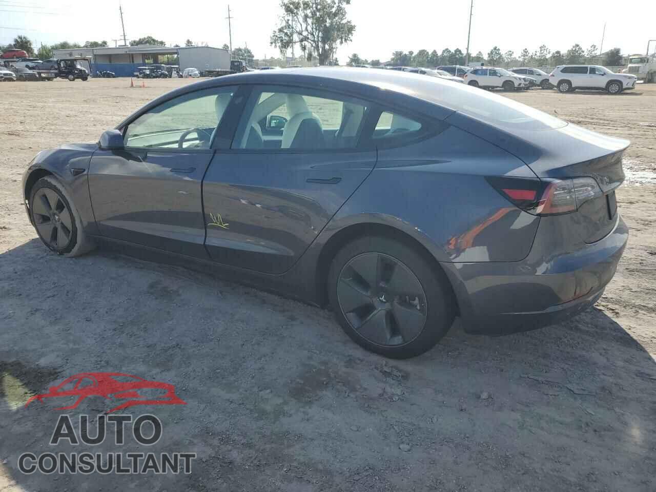 TESLA MODEL 3 2022 - 5YJ3E1EB7NF249807