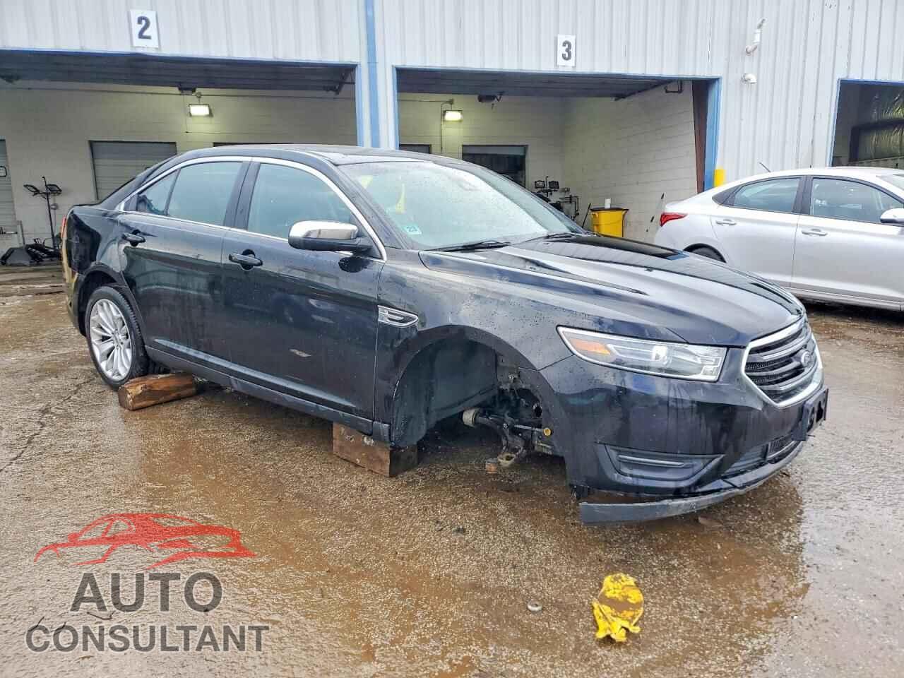FORD TAURUS 2017 - 1FAHP2F84HG120061