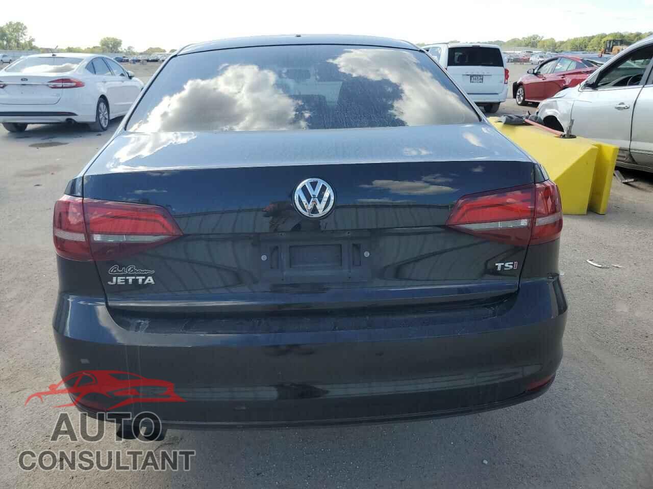 VOLKSWAGEN JETTA 2017 - 3VW2B7AJ4HM246218