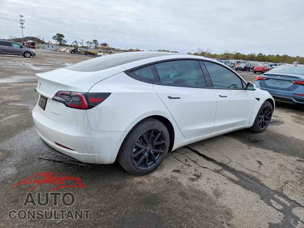 TESLA MODEL 3 2022 - 5YJ3E1EB2NF228525