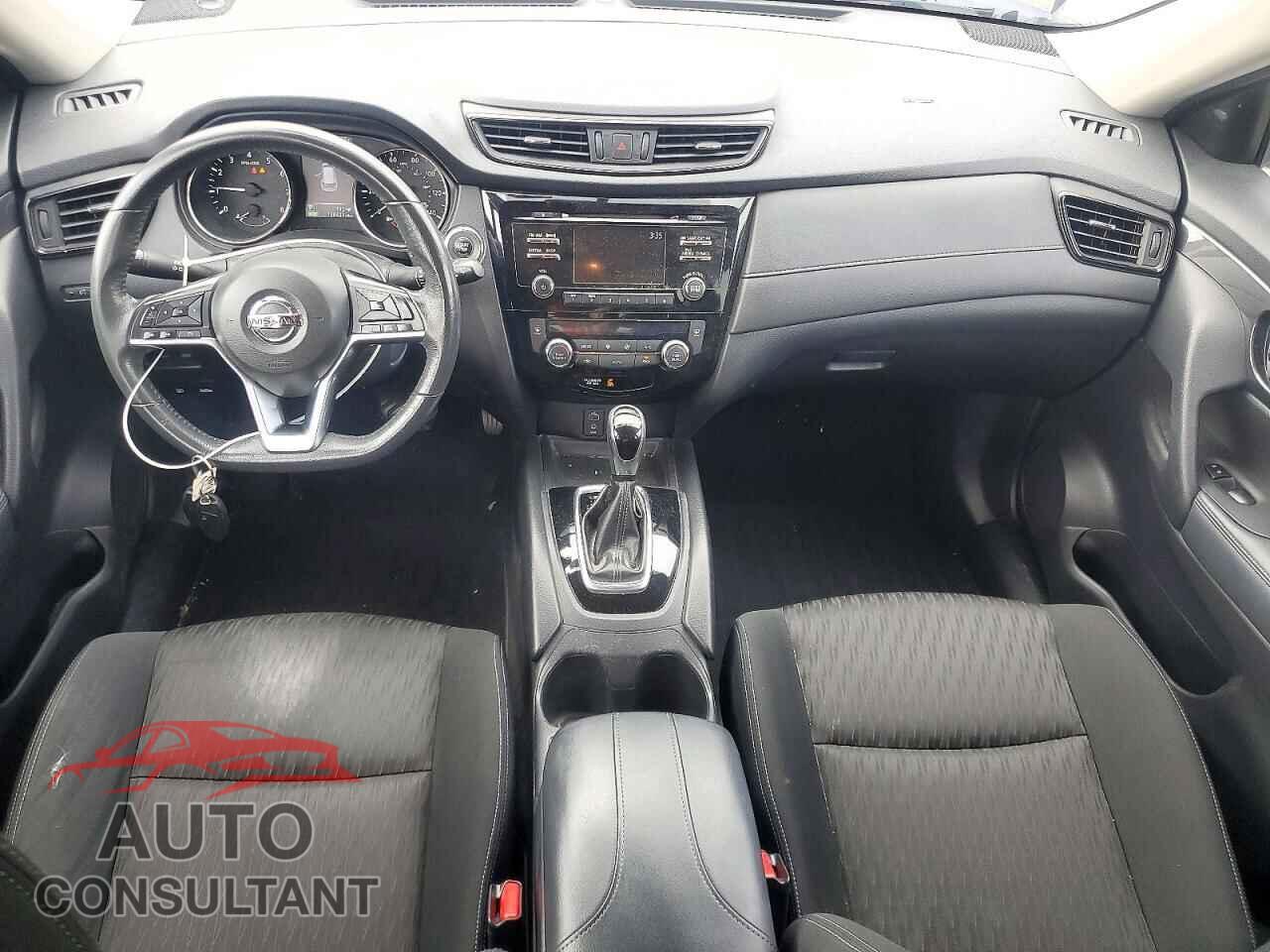 NISSAN ROGUE 2017 - KNMAT2MV7HP502438
