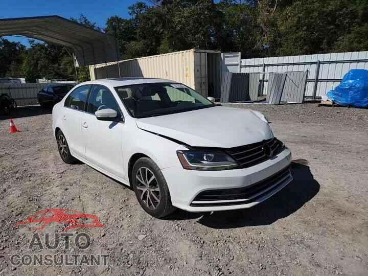 VOLKSWAGEN JETTA 2017 - 3VWDB7AJ0HM208896