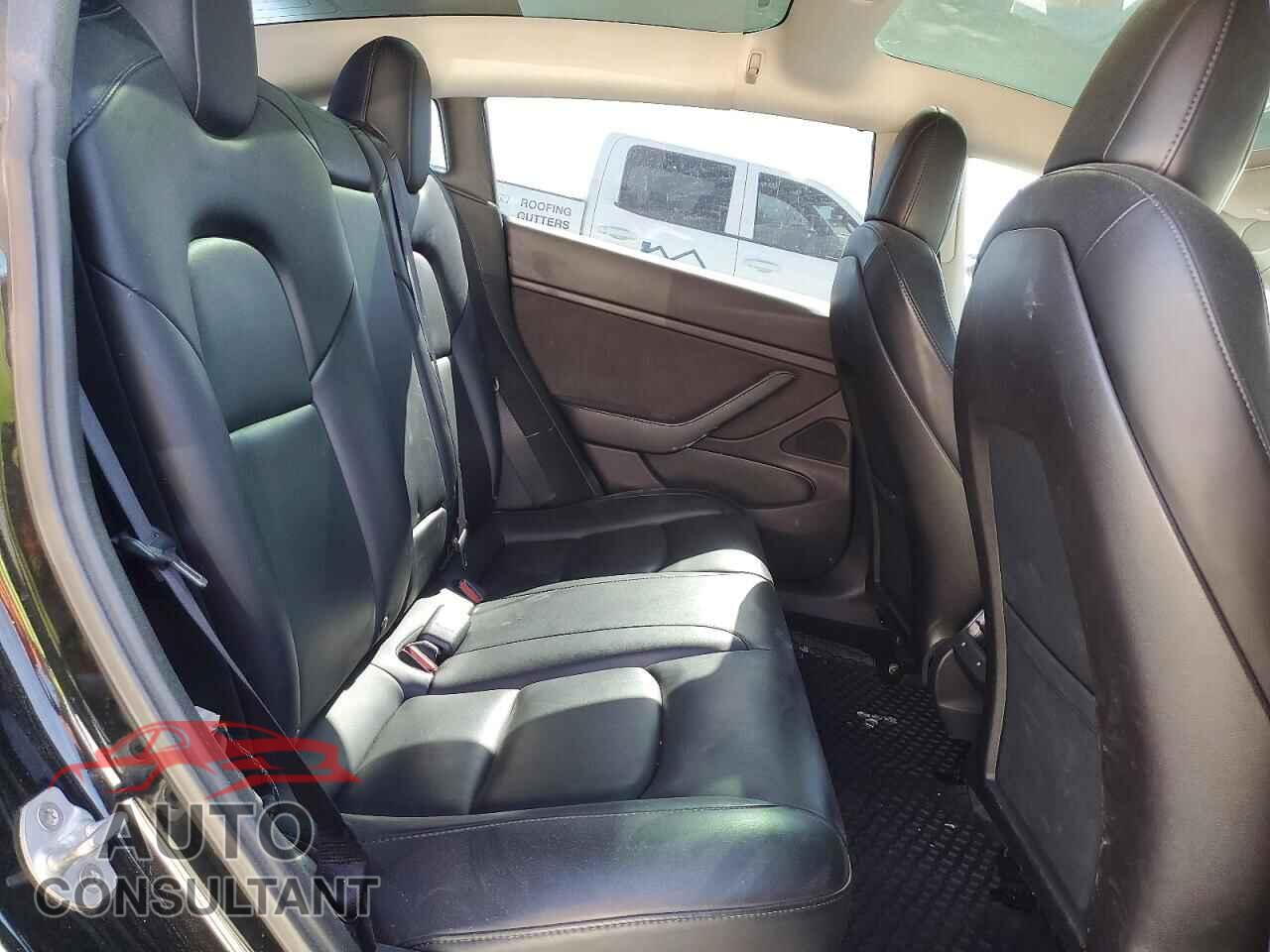 TESLA MODEL 3 2019 - 5YJ3E1EA8KF296671