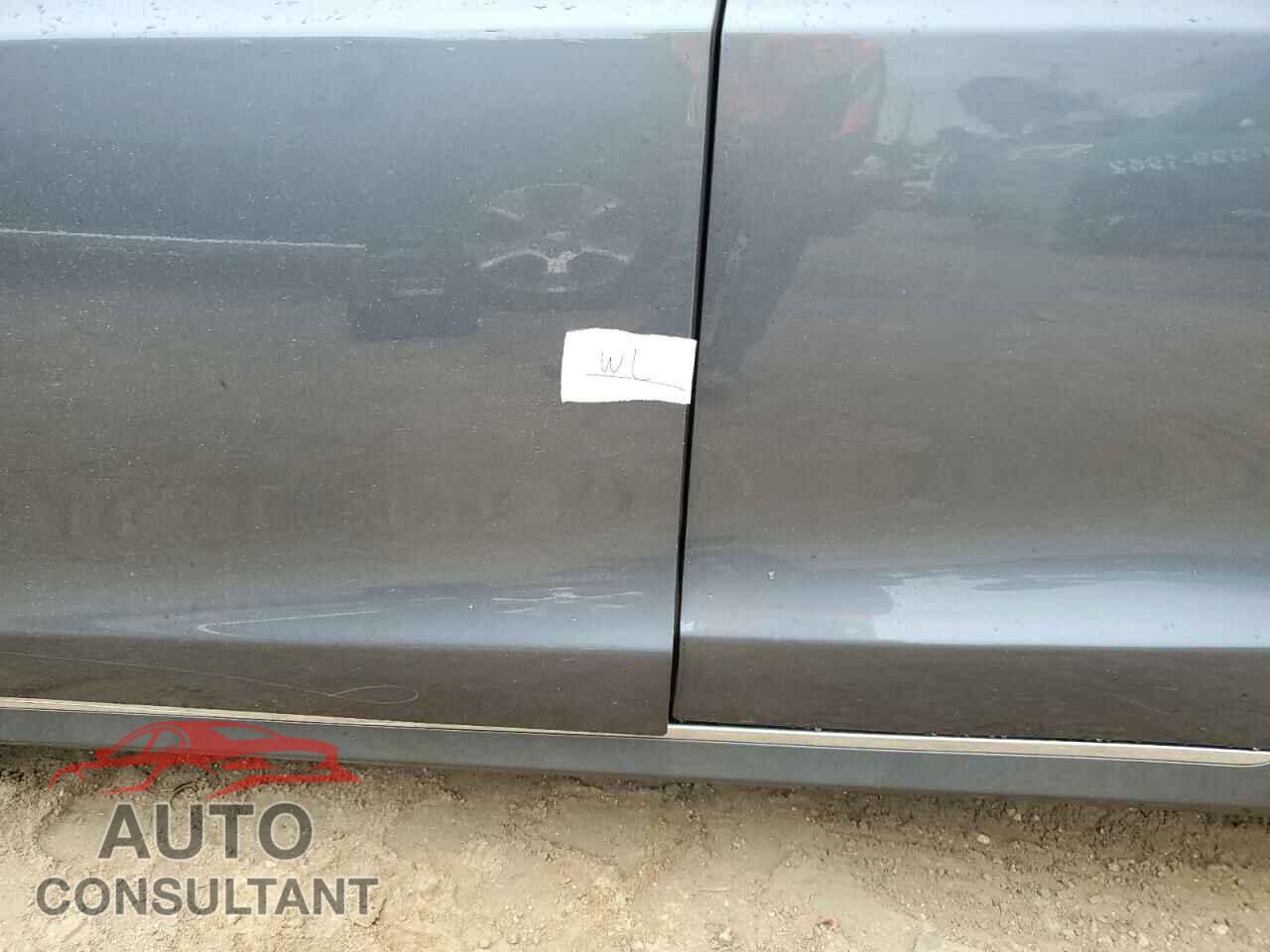 TESLA MODEL S 2017 - 5YJSA1E2XHF194720
