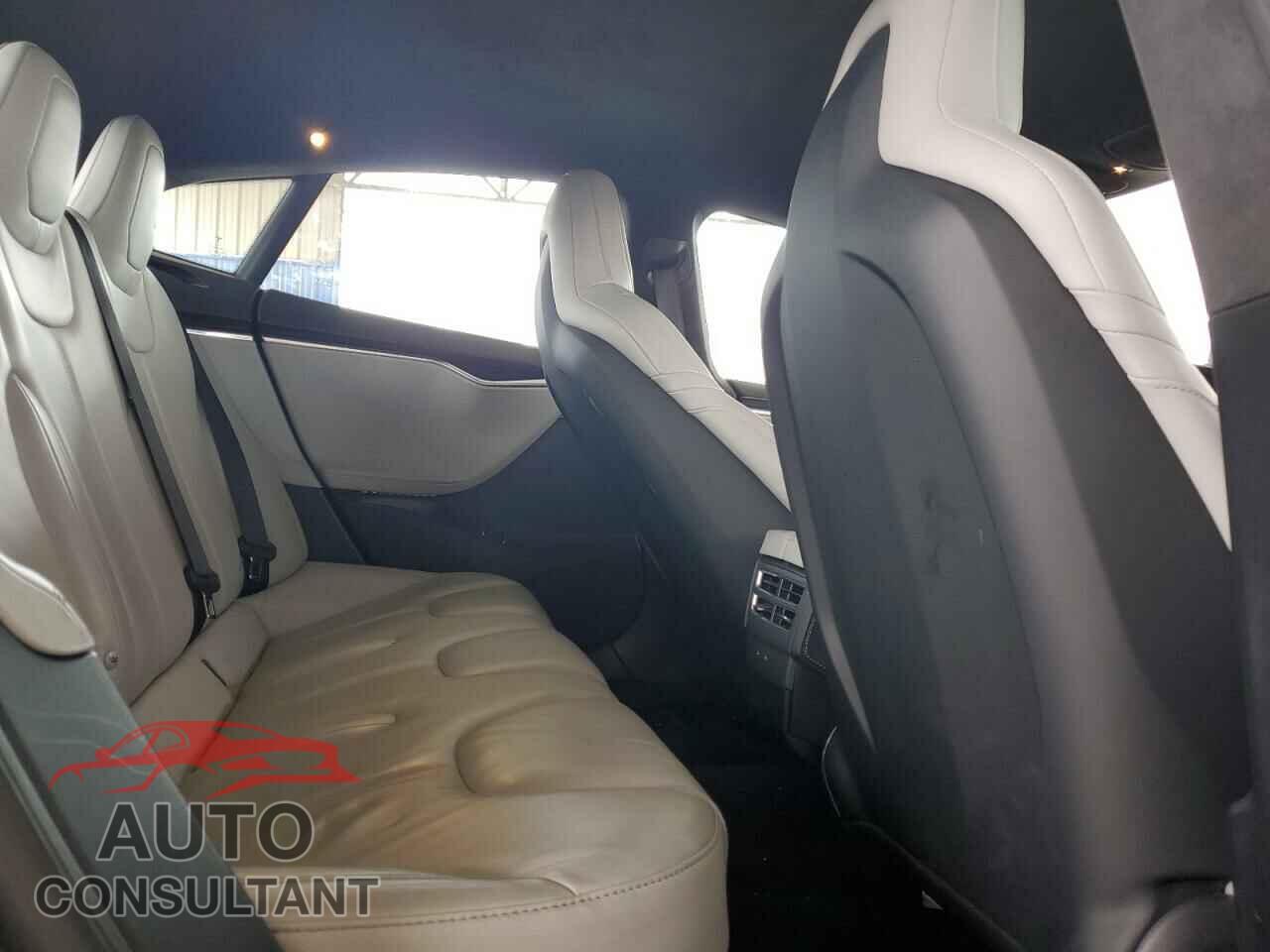TESLA MODEL S 2016 - 5YJSA1E22GF159314