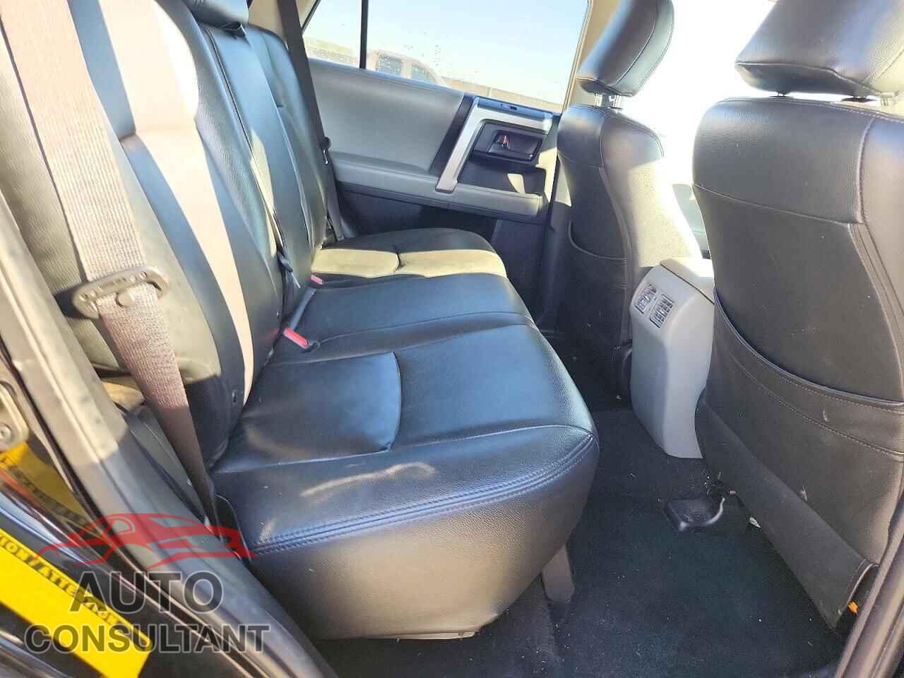 TOYOTA 4RUNNER 2011 - JTEZU5JR2B5028034