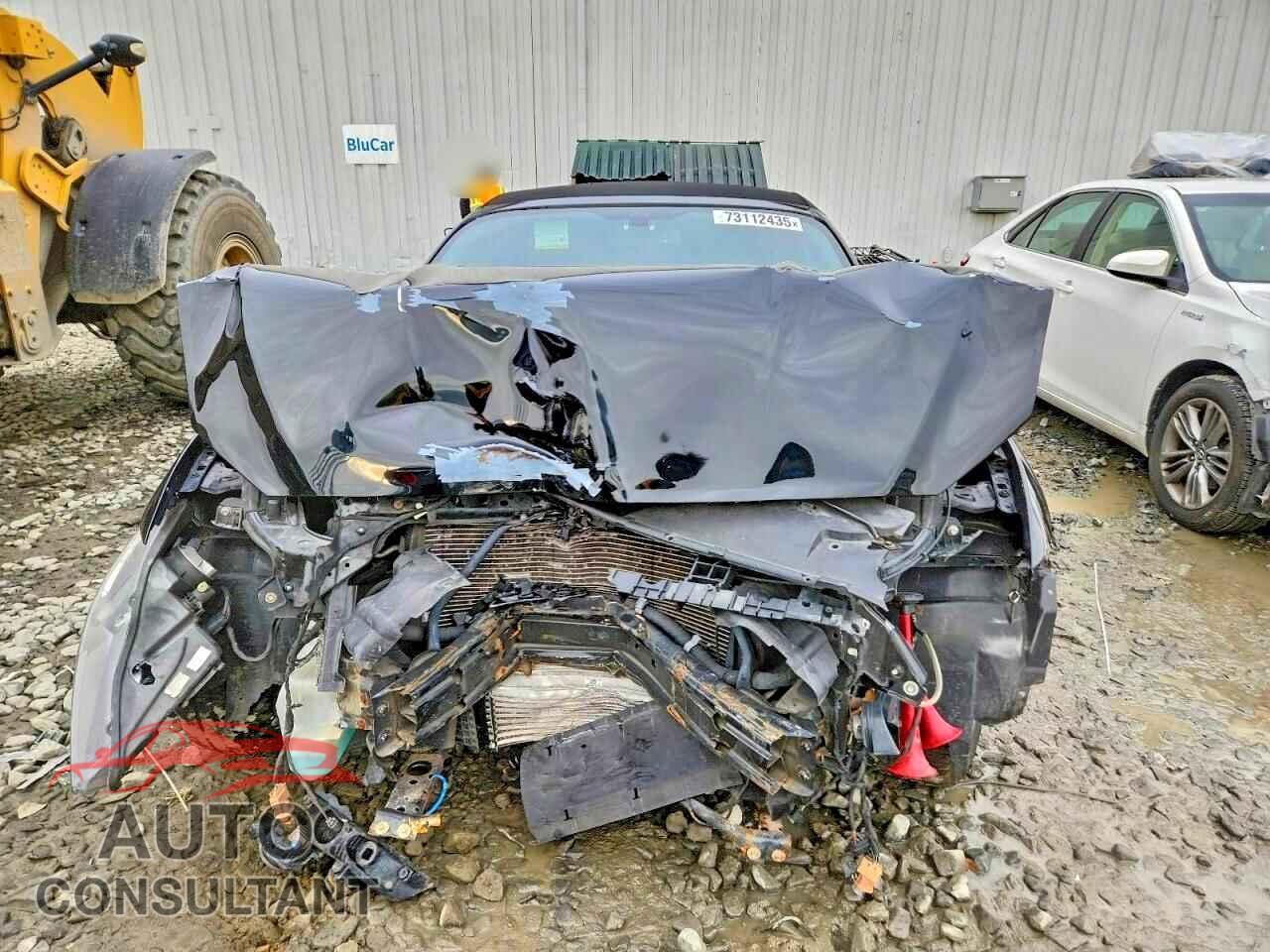 FORD MUSTANG 2015 - 1FATP8UH1F5409715
