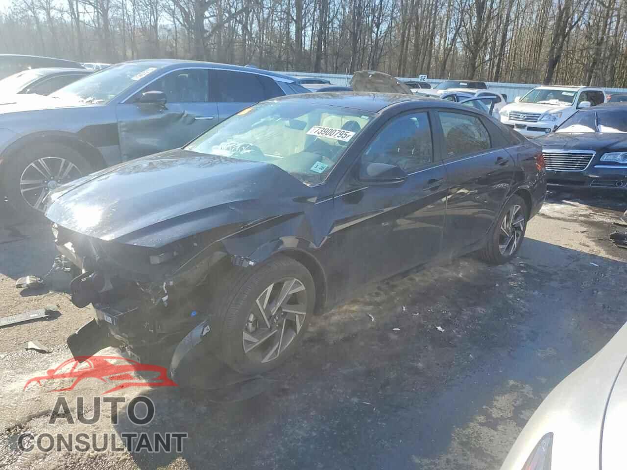 HYUNDAI ELANTRA 2025 - KMHLM4DG8SU935564
