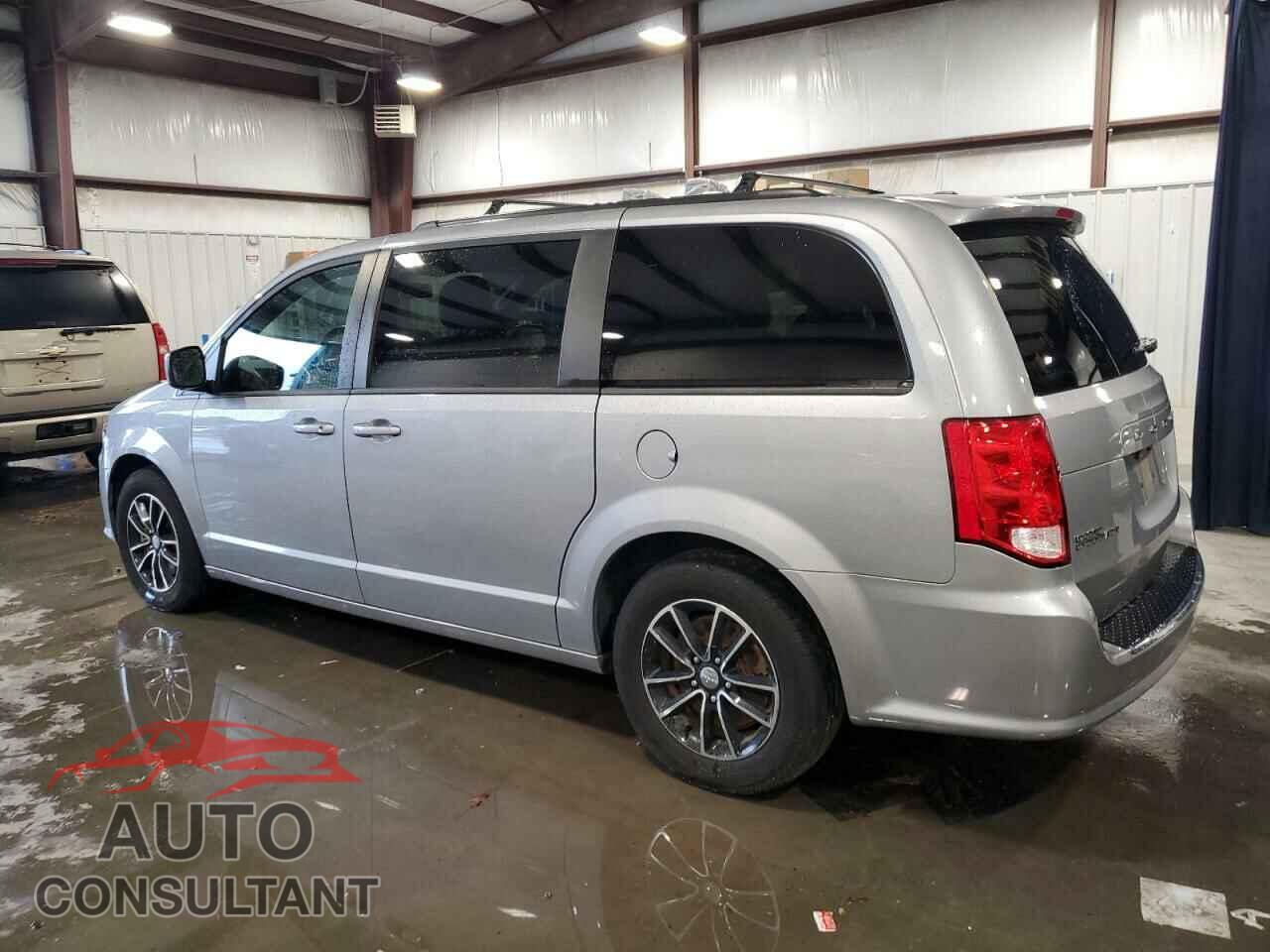 DODGE CARAVAN 2018 - 2C4RDGEG6JR220194