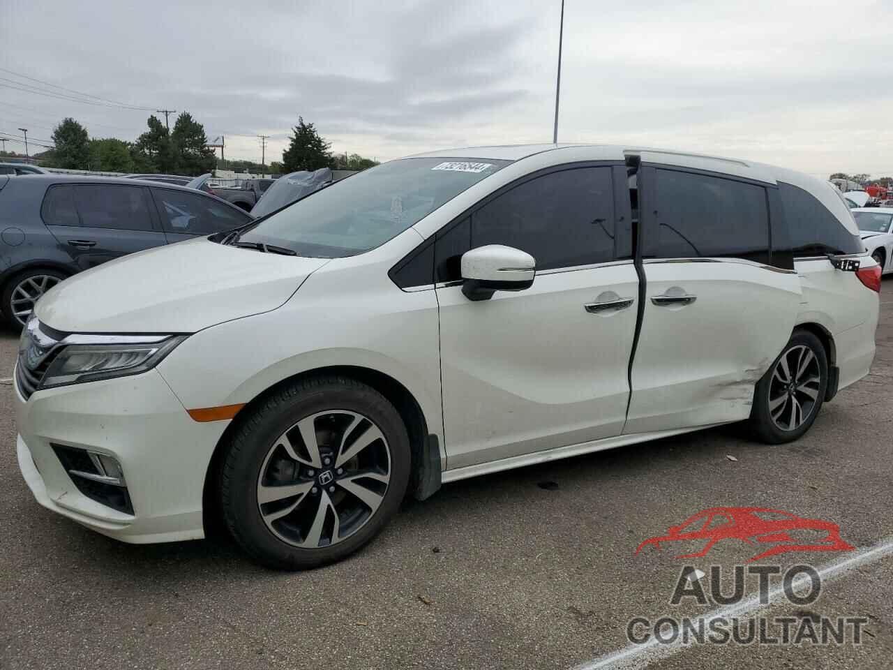 HONDA ODYSSEY 2018 - 5FNRL6H90JB017730