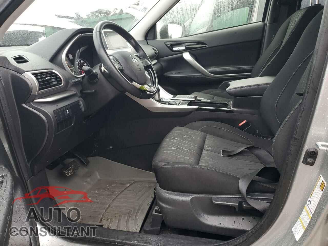 MITSUBISHI ECLIPSE 2018 - JA4AT5AA3JZ049586