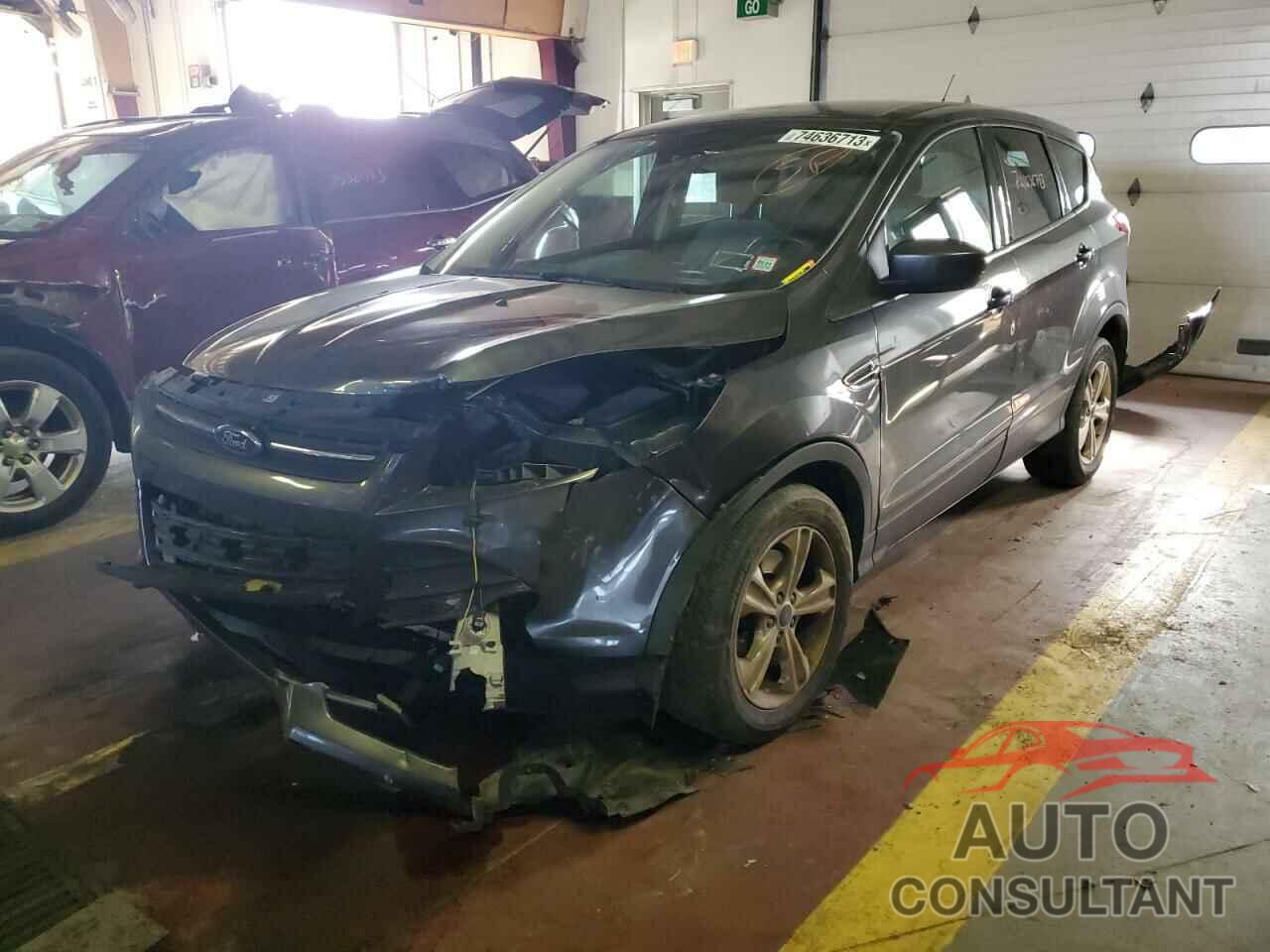 FORD ESCAPE 2015 - 1FMCU9GX1FUC72644