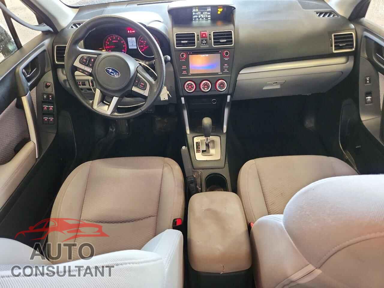 SUBARU FORESTER 2017 - JF2SJABC1HH577377