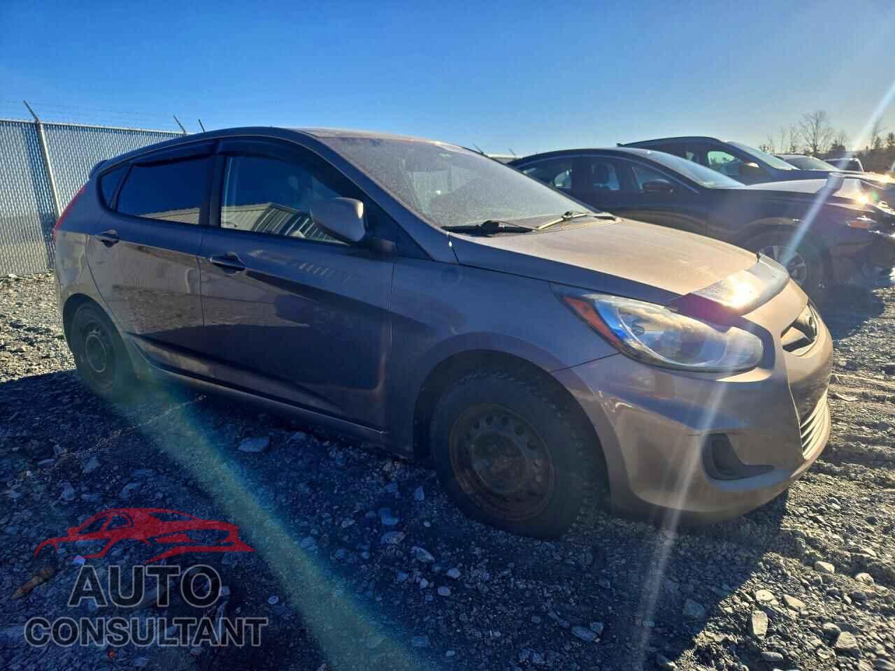 HYUNDAI ACCENT 2012 - KMHCT5AE1CU048787