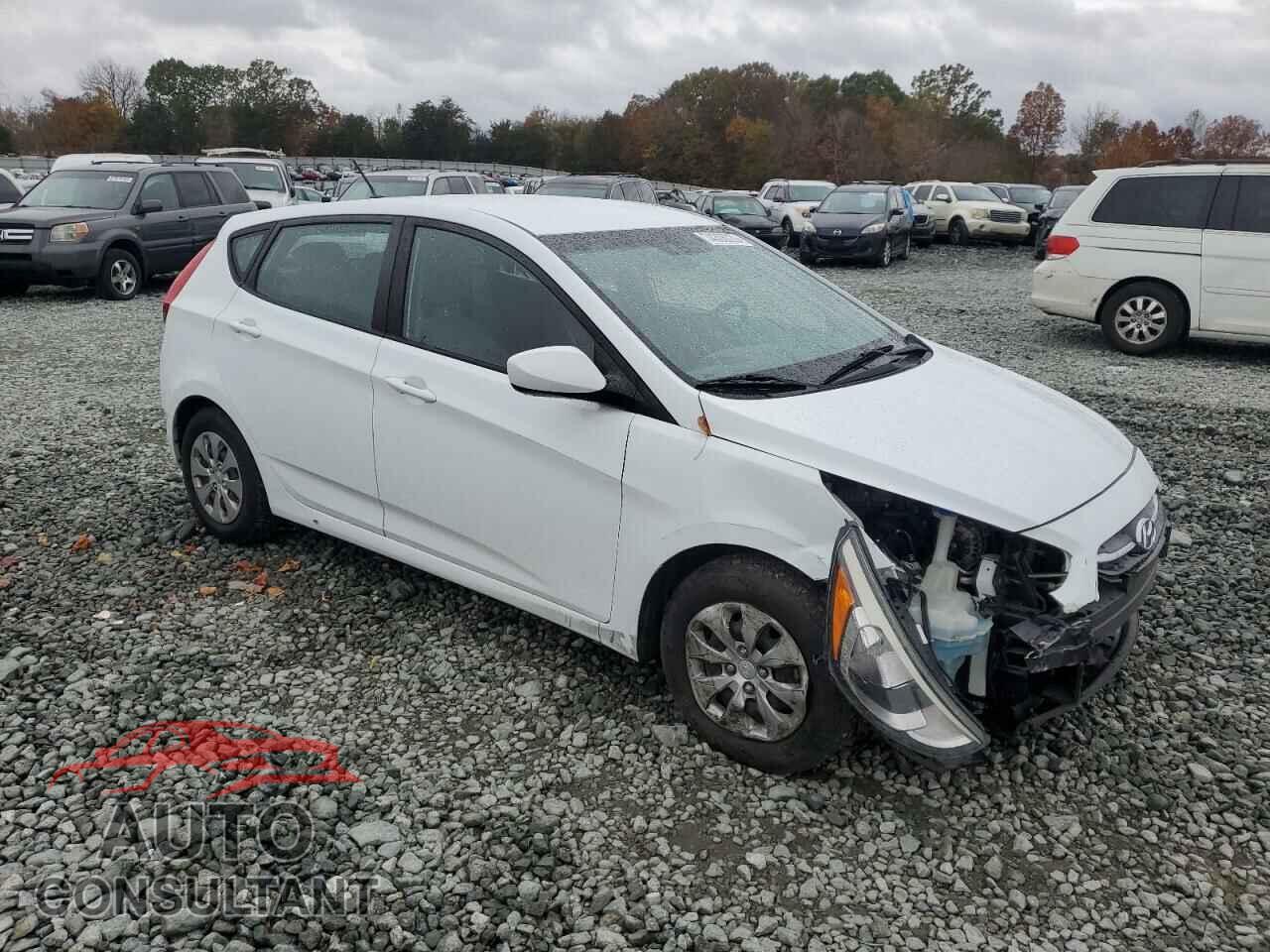HYUNDAI ACCENT 2016 - KMHCT5AE8GU280549