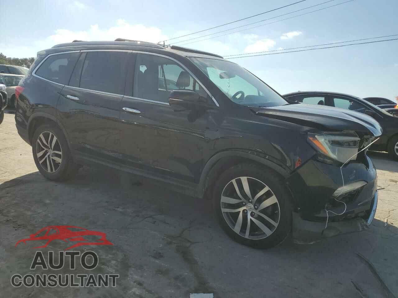 HONDA PILOT 2017 - 5FNYF6H99HB033471