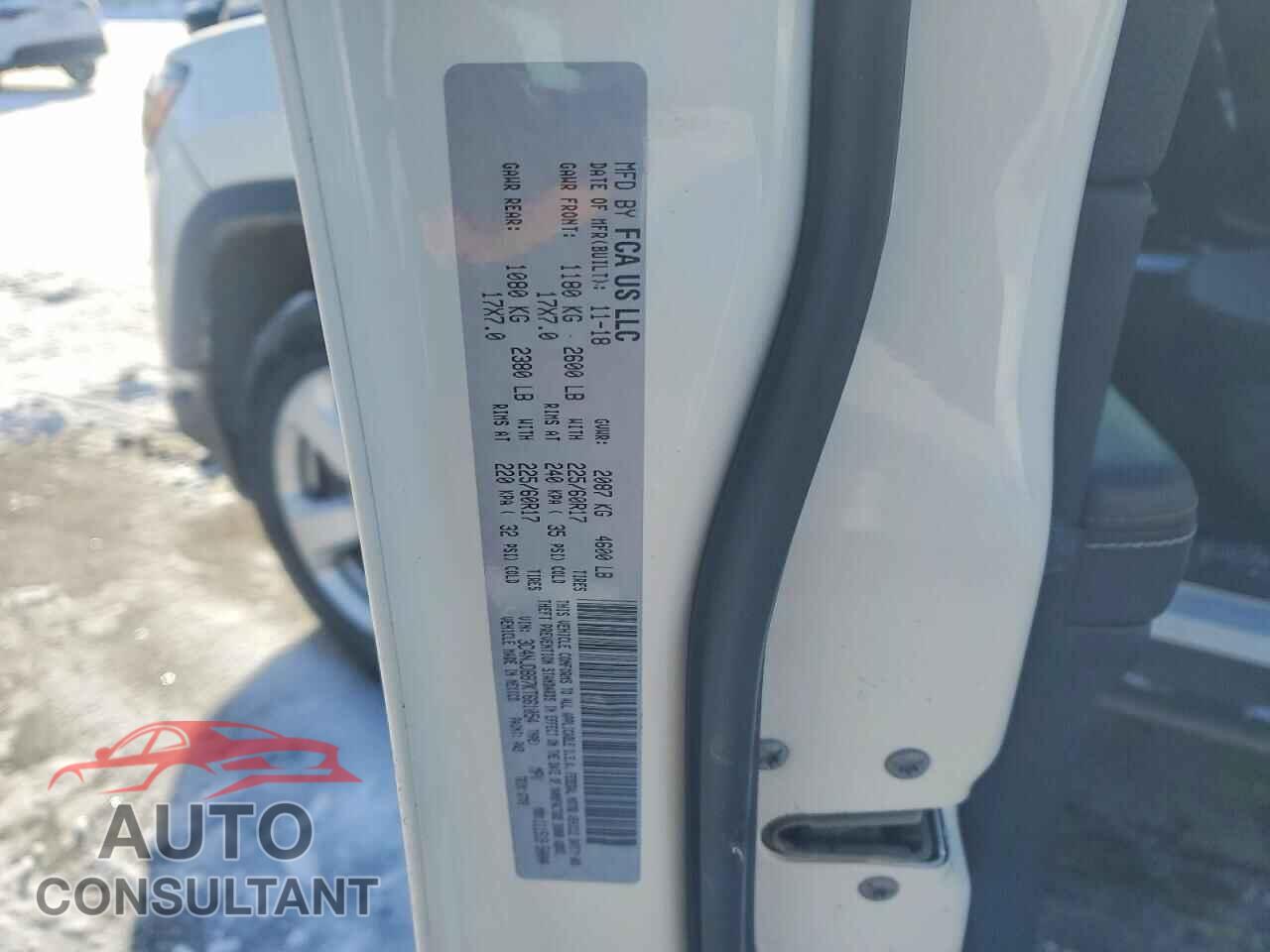 JEEP COMPASS 2019 - 3C4NJDBB7KT661054