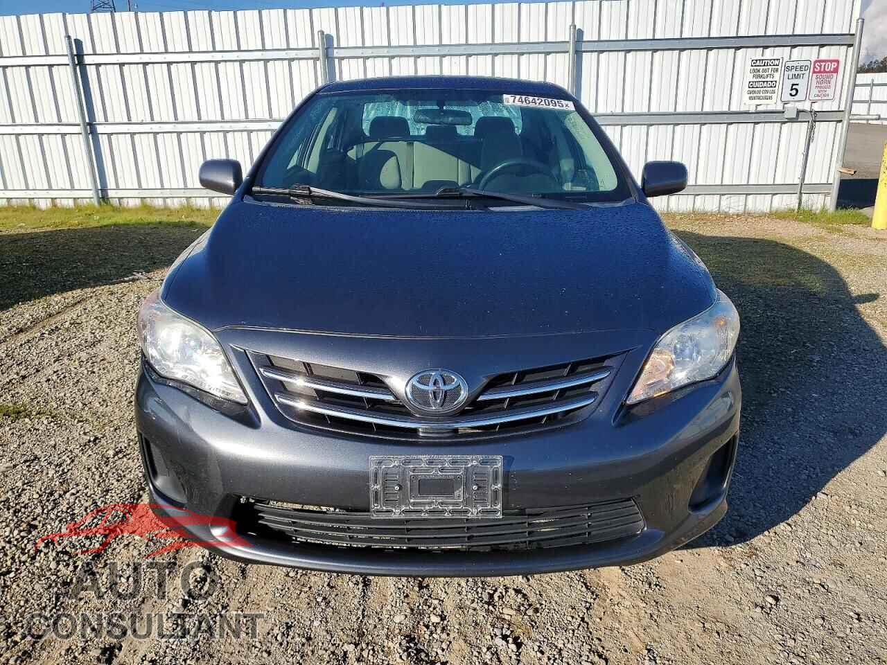 TOYOTA COROLLA 2013 - 2T1BU4EE7DC960890