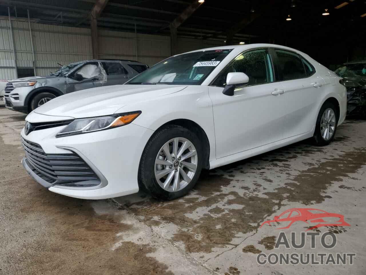 TOYOTA CAMRY 2023 - 4T1C11AK8PU104864