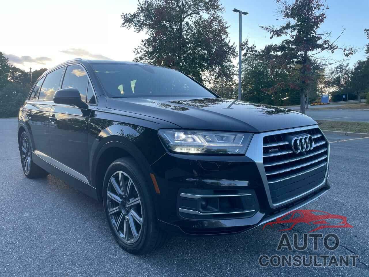 AUDI Q7 2017 - WA1VAAF76HD010267