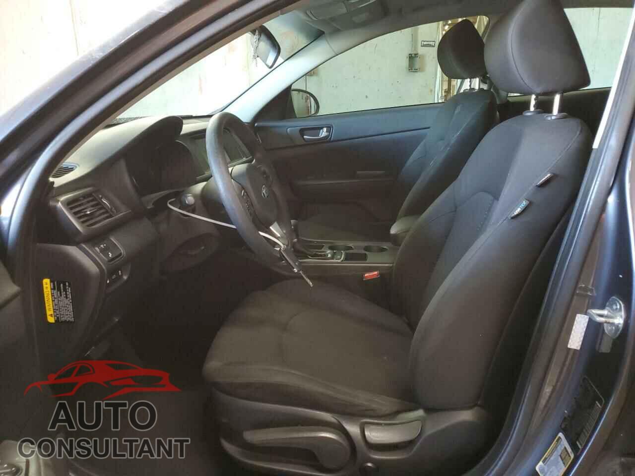 KIA OPTIMA 2018 - KNAGT4L30J5235566