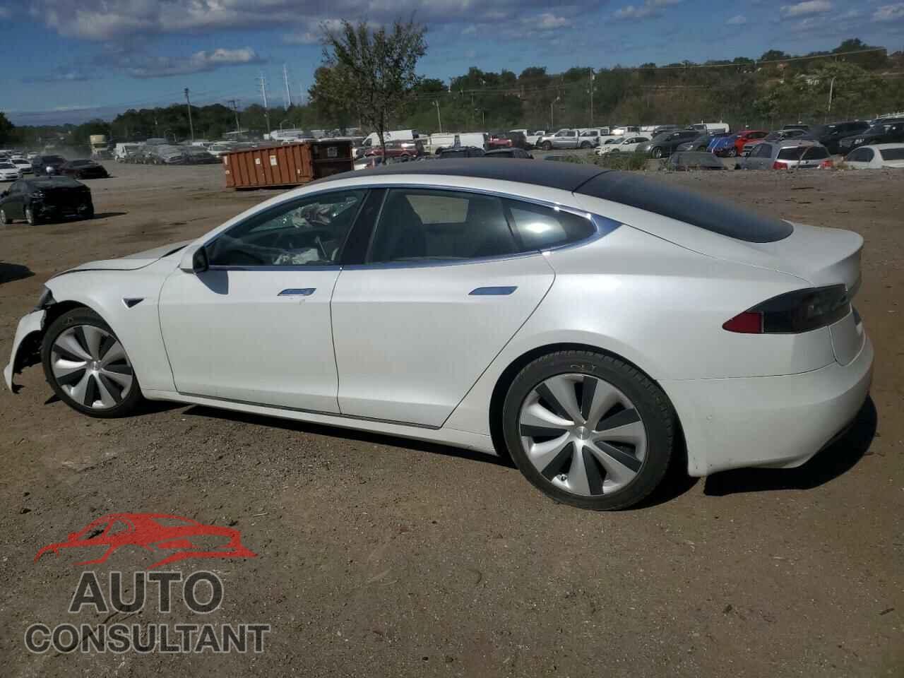 TESLA MODEL S 2020 - 5YJSA1E29LF399857