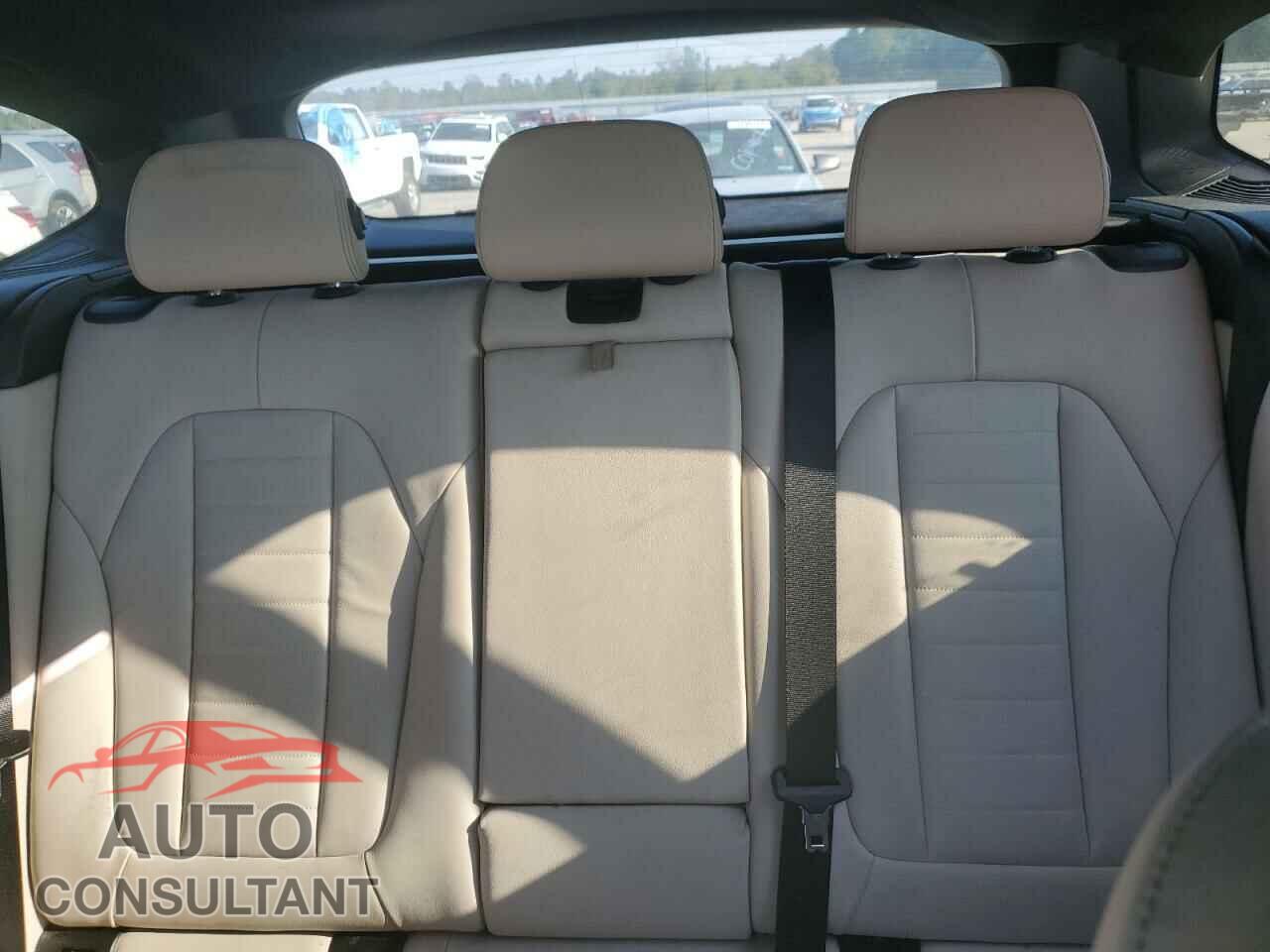 BMW X3 2018 - 5UXTR9C53JLD72884