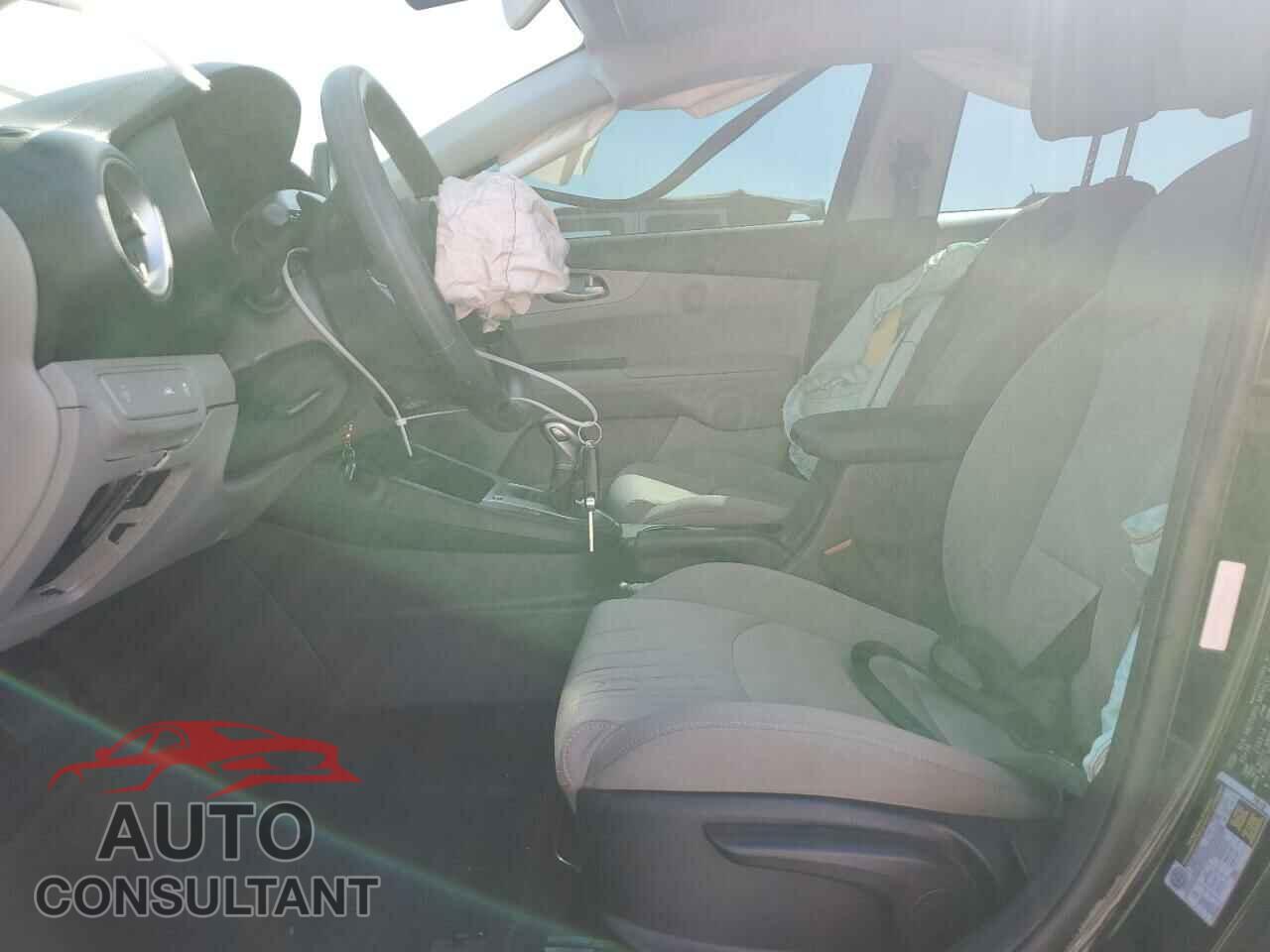 KIA FORTE 2019 - 3KPF24AD6KE044883