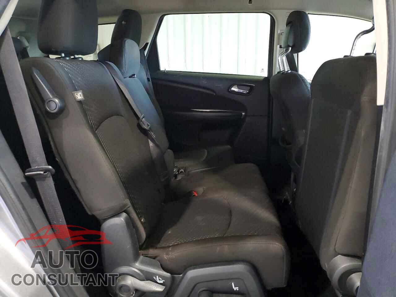 DODGE JOURNEY 2017 - 3C4PDCBG3HT588747