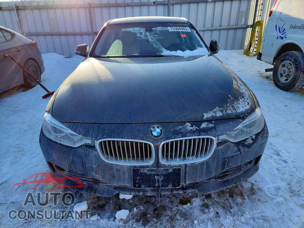 BMW 3 SERIES 2013 - WBA3B3C55DF544414