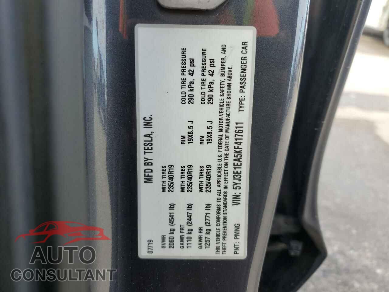 TESLA MODEL 3 2019 - 5YJ3E1EA5KF417611