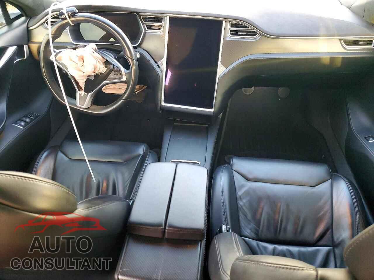 TESLA MODEL S 2017 - 5YJSA1E23HF191481