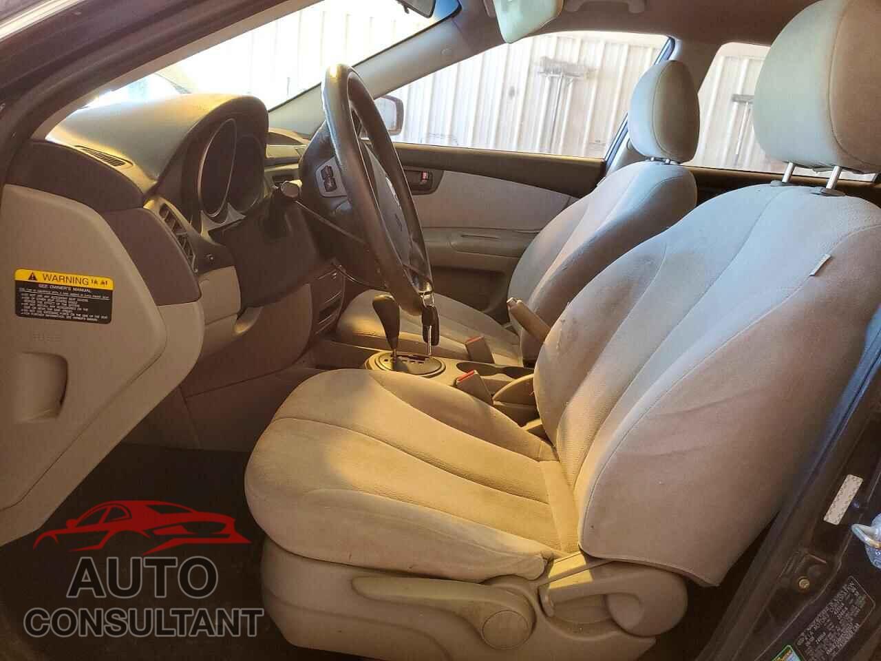 KIA OPTIMA 2009 - KNAGE228695293107
