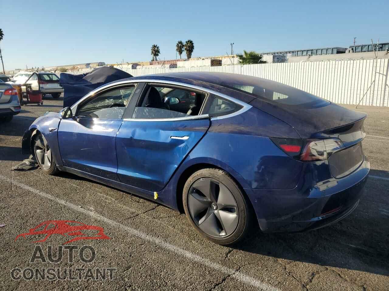 TESLA MODEL 3 2018 - 5YJ3E1EA1JF030861