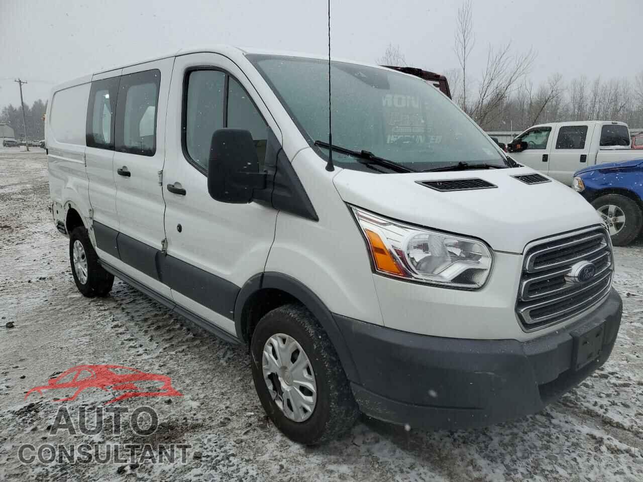 FORD TRANSIT 2018 - 1FTYR1ZM4JKB32480
