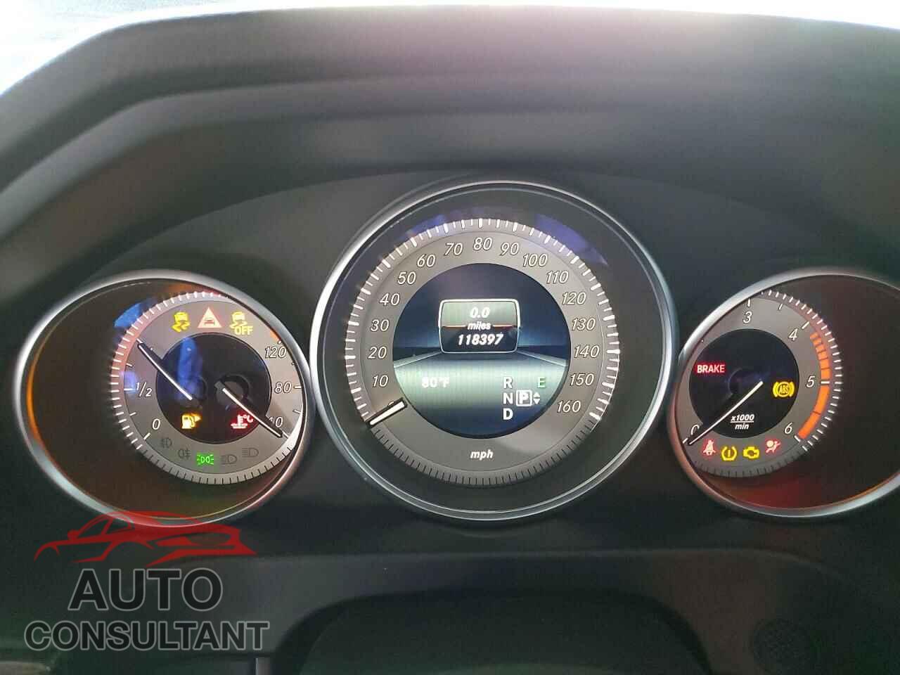 MERCEDES-BENZ E-CLASS 2015 - WDDHF0EB4FB161336