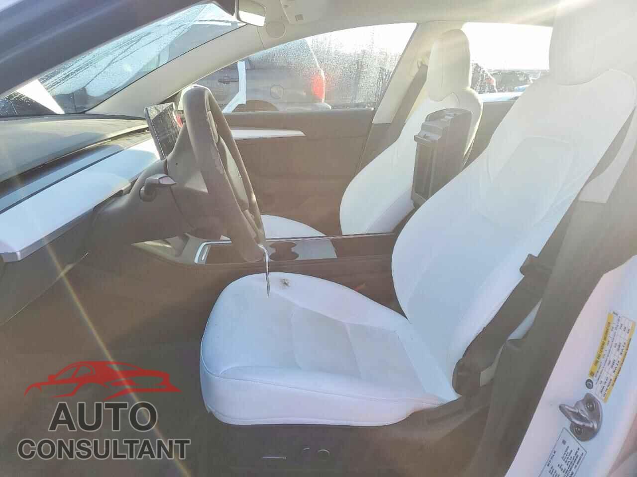 TESLA MODEL 3 2022 - 5YJ3E1EB3NF356465