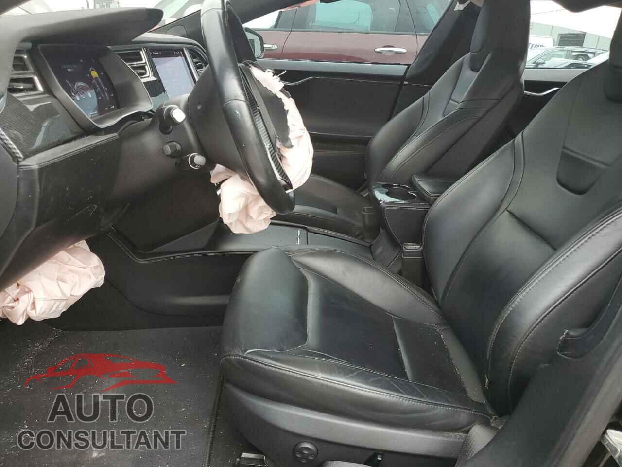 TESLA MODEL S 2016 - 5YJSA1E29GF151307