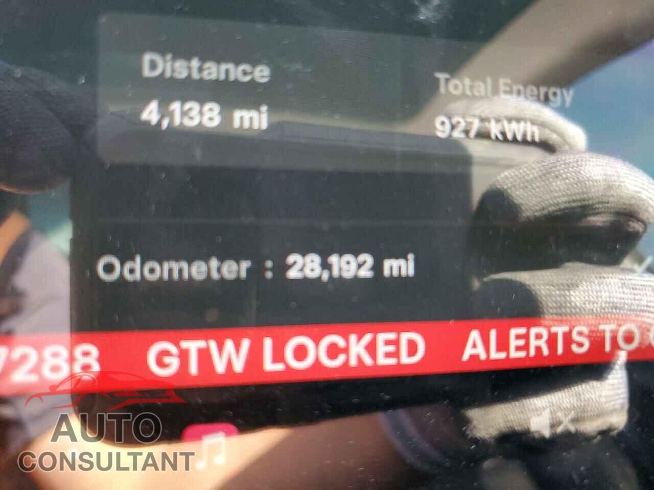 TESLA MODEL 3 2021 - 5YJ3E1EA6MF077288