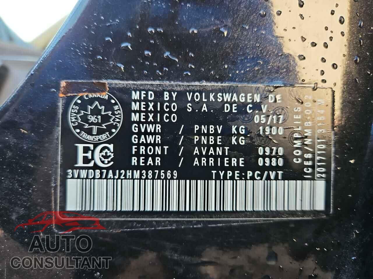 VOLKSWAGEN JETTA 2017 - 3VWDB7AJ2HM387569