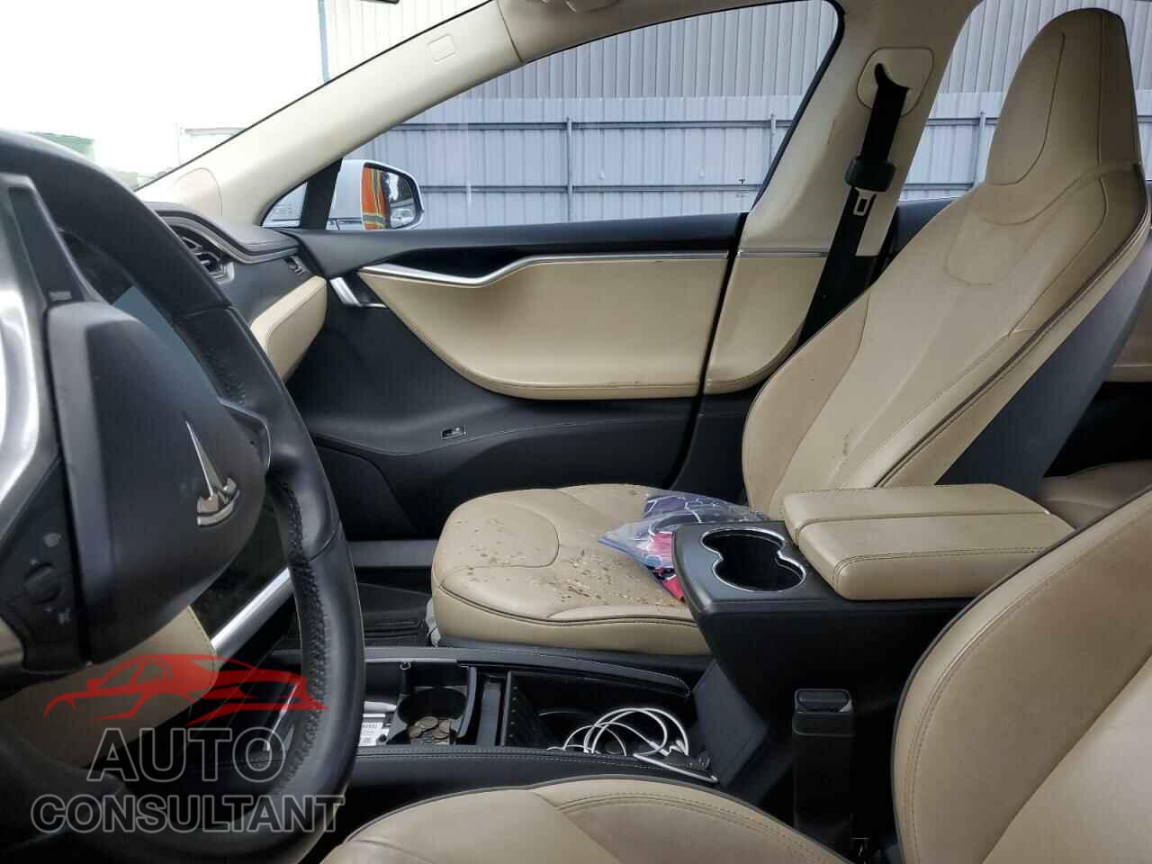 TESLA MODEL S 2013 - 5YJSA1DP7DFP08790