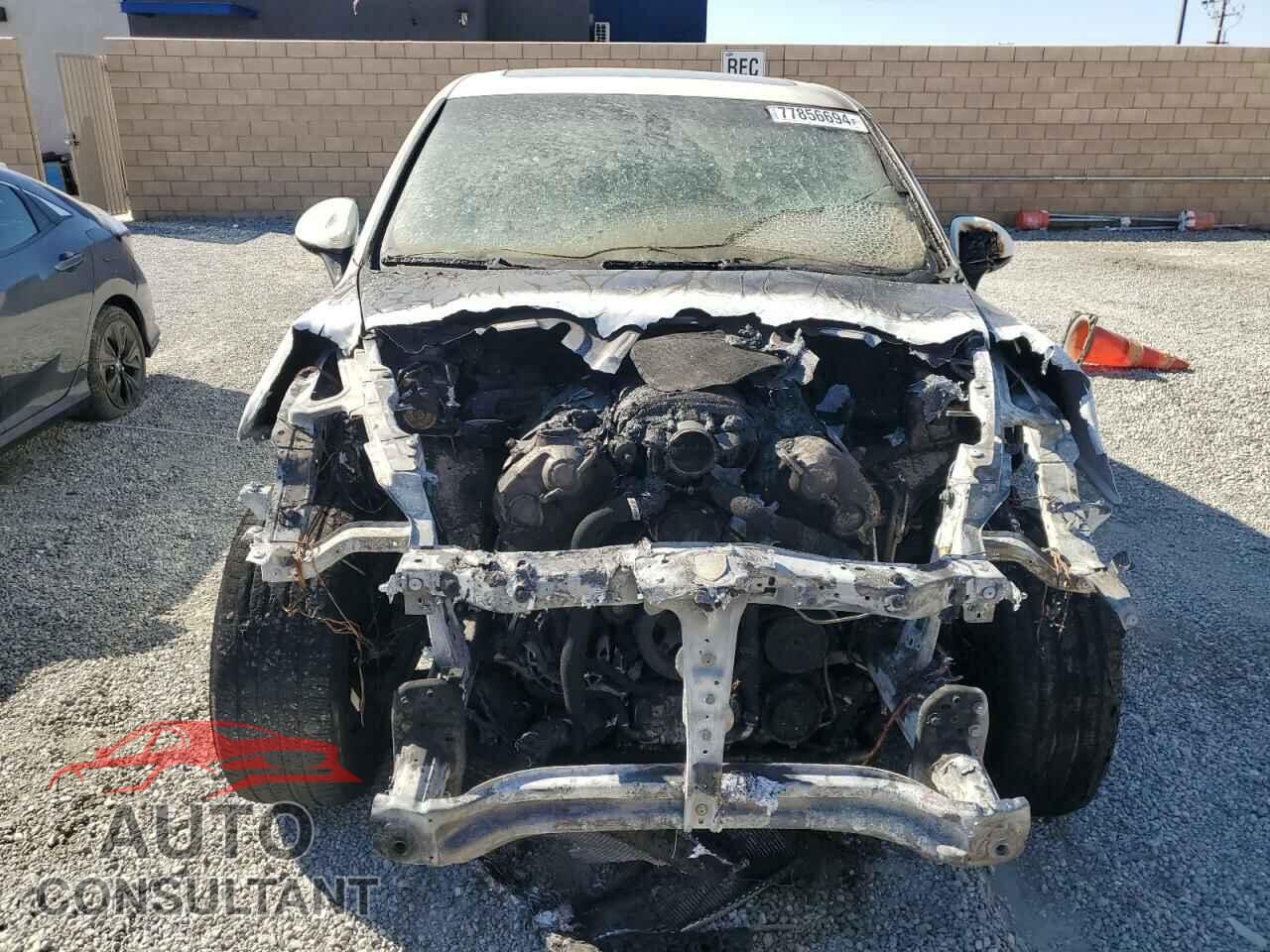 PORSCHE CAYENNE 2012 - WP1AB2A2XCLA43823
