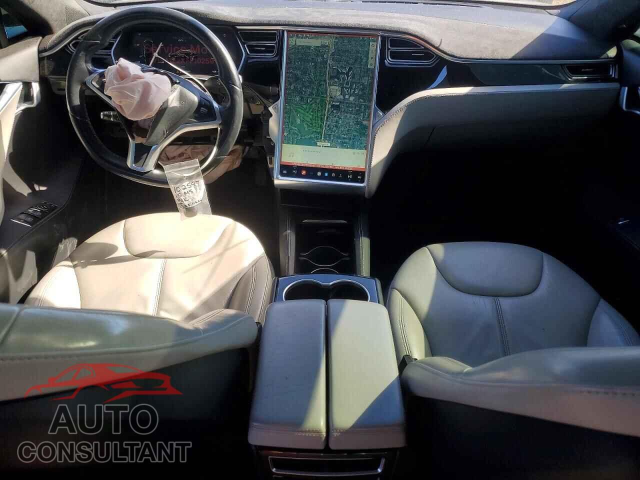 TESLA MODEL S 2015 - 5YJSA1E2XFF102597