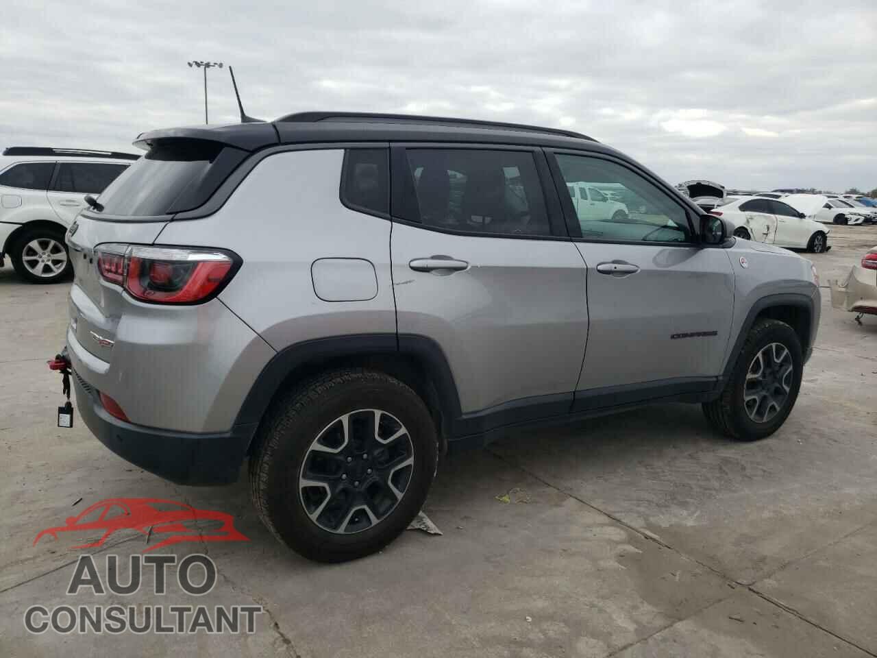 JEEP COMPASS 2019 - 3C4NJDDB4KT622483
