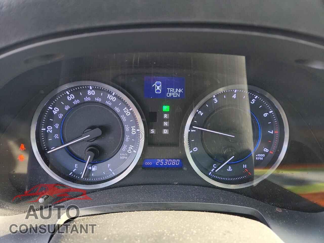 LEXUS IS 2011 - JTHCE5C28B5001927