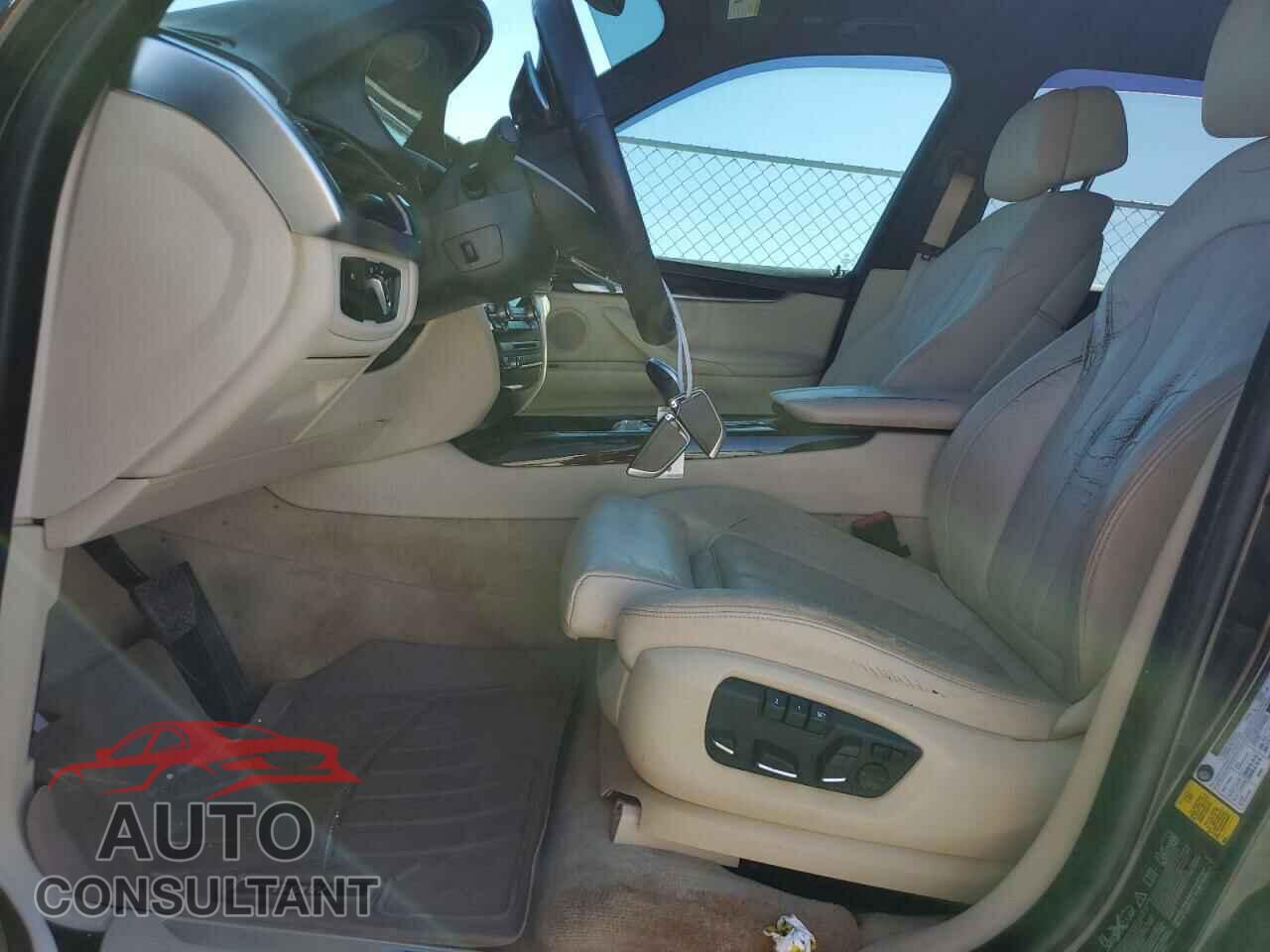 BMW X5 2015 - 5UXKR0C57F0K59419